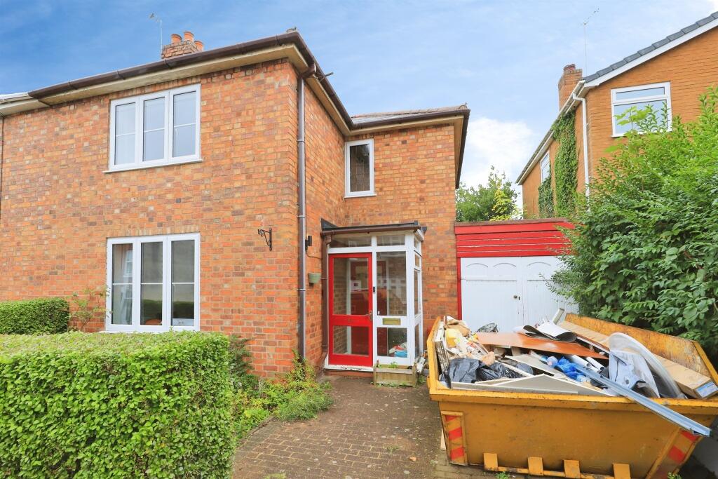 Main image of property: Swan Bank, Penn, Wolverhampton