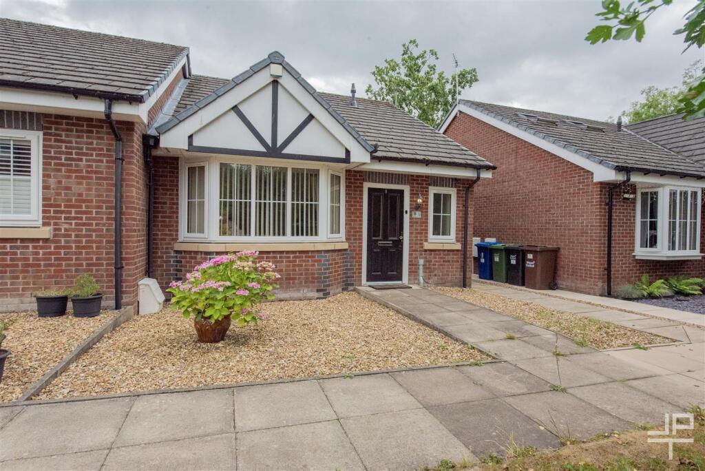 Main image of property: Trinity Place, Leigh, Greater Manchester, WN7 5SL