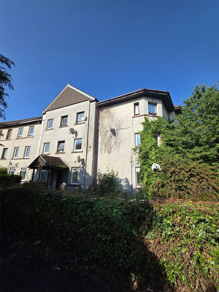 Main image of property: 9/3 West Pilton Drive, Edinburgh, EH4