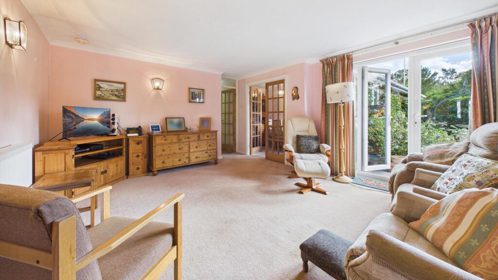House in Peterborough, Orton Goldhay, Orton Longueville - View 5