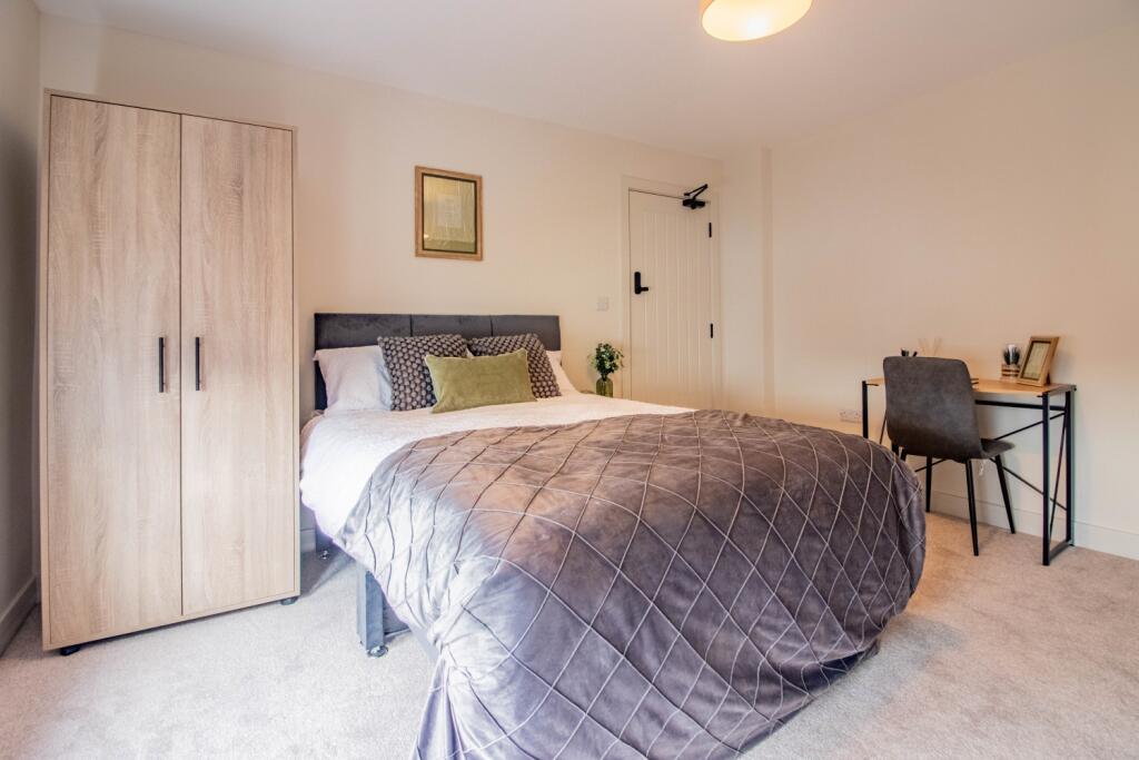 Main image of property: Room 3 209 Derby Road, Stapleford, Nottingham