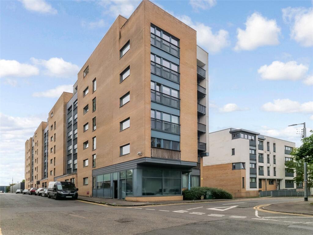 Main image of property: Bell Street, Glasgow, Glasgow City, G4