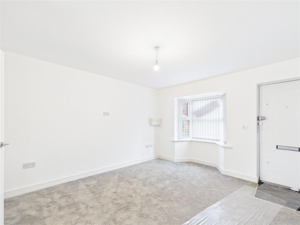 7 Henry Kelly Close, Newton Heath, Manchester, M40 photo 3