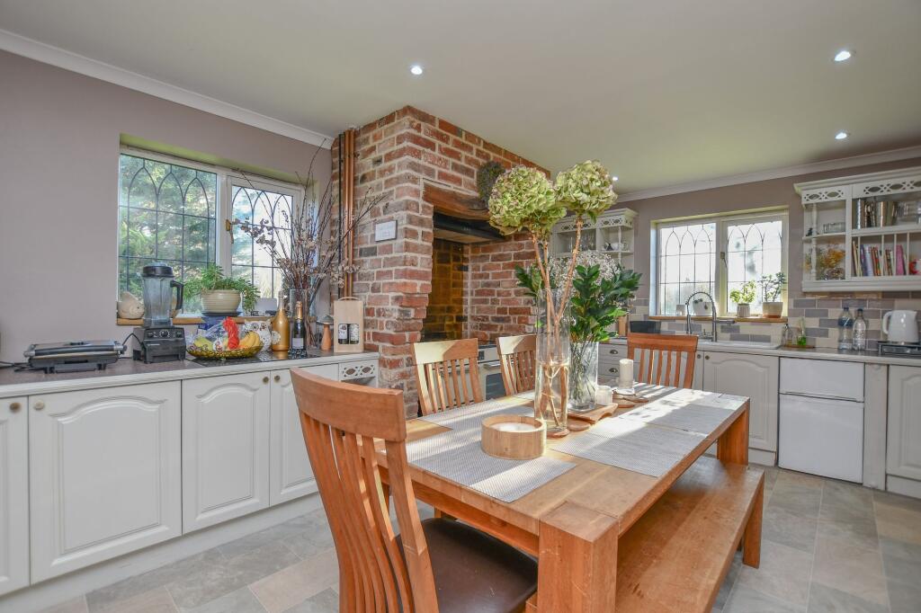 Additional image 7 of Old Parkbury Lane, Colney Street, AL2