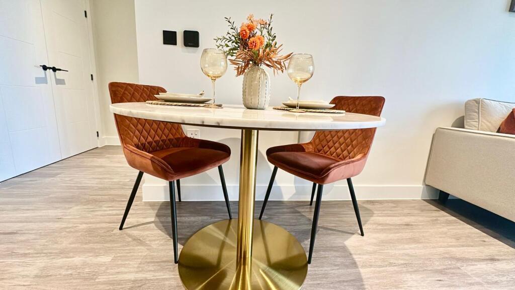 Additional image 9 of Brand New Show Home- Glasswater Locks, Birmingham, B4