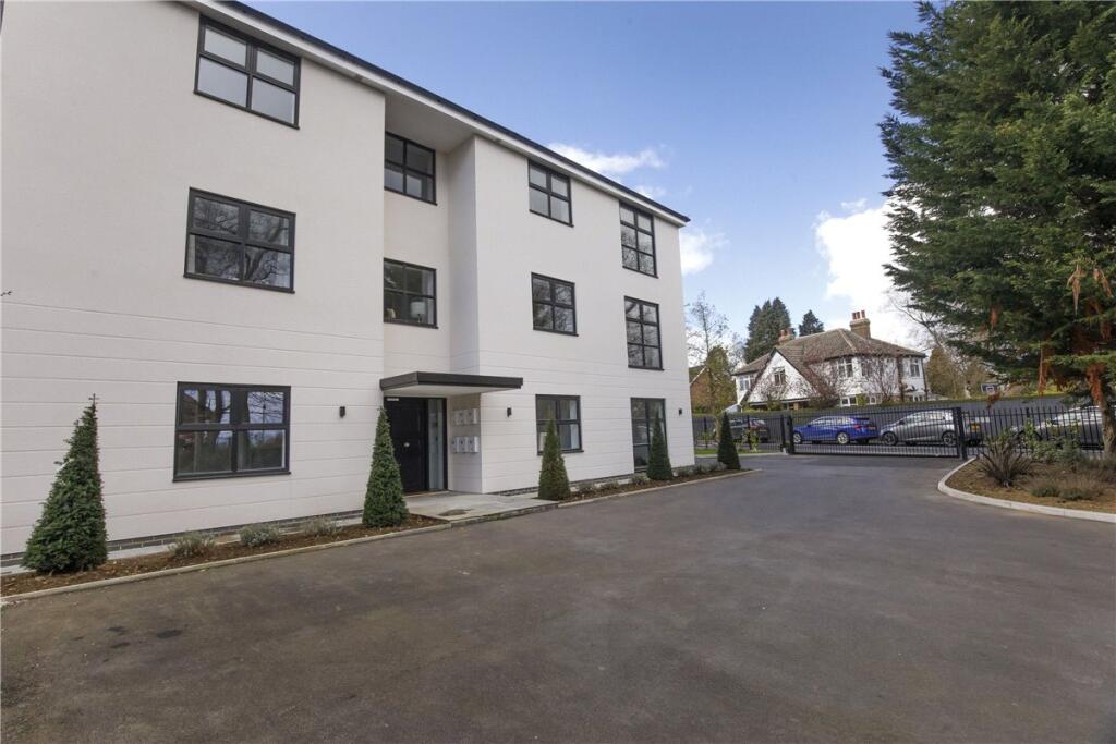 Main image of property: Wayside Crescent, Harrogate, North Yorkshire, HG2