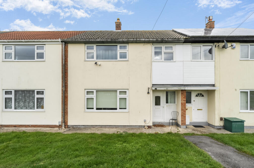 Main image of property: Cranmore Avenue, Park South, Swindon, SN3