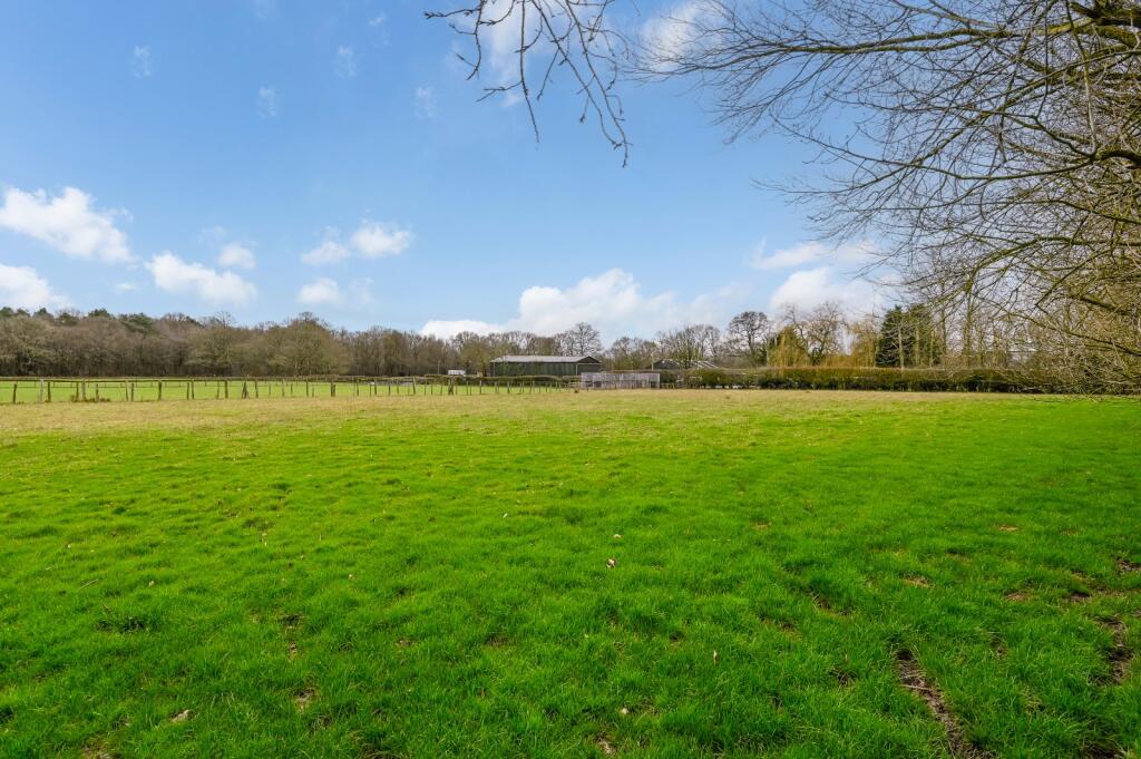 4 bed detached - Bethersden, Ashford, Kent, TN26 image 4