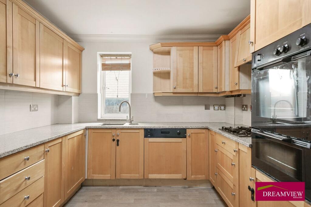 Apartment in London - View 3