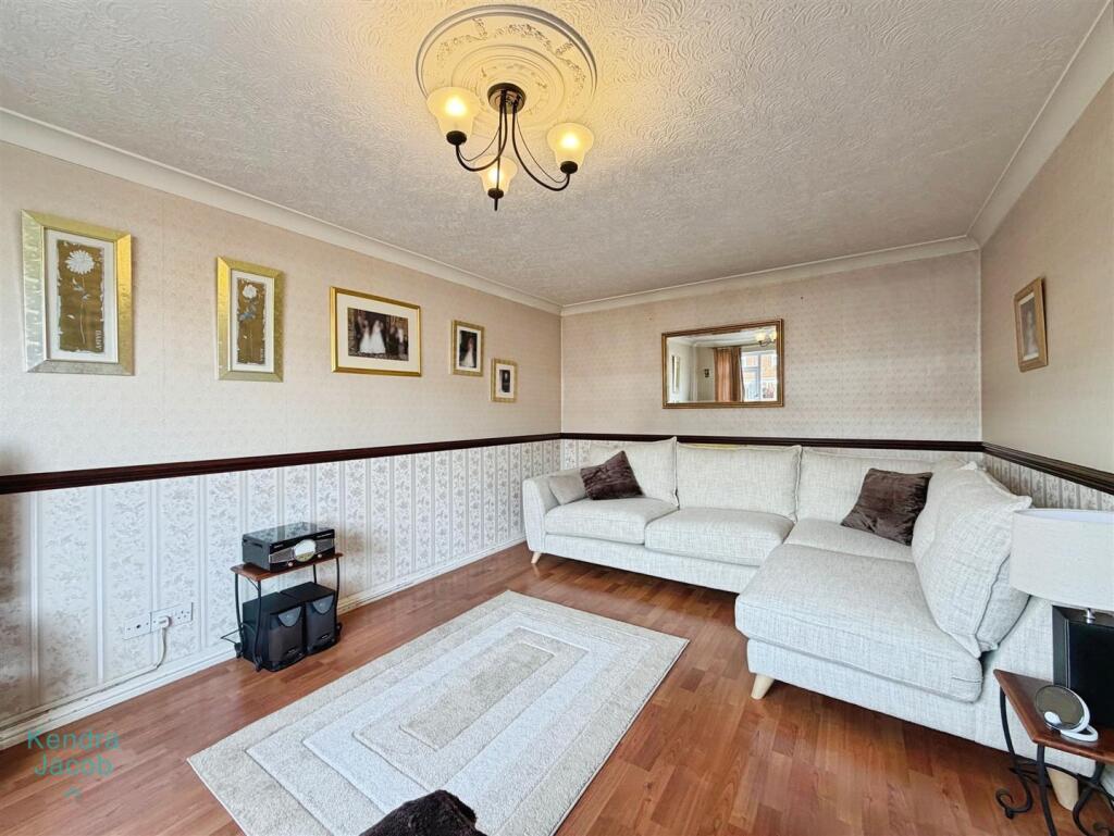 House in Sheffield - View 4