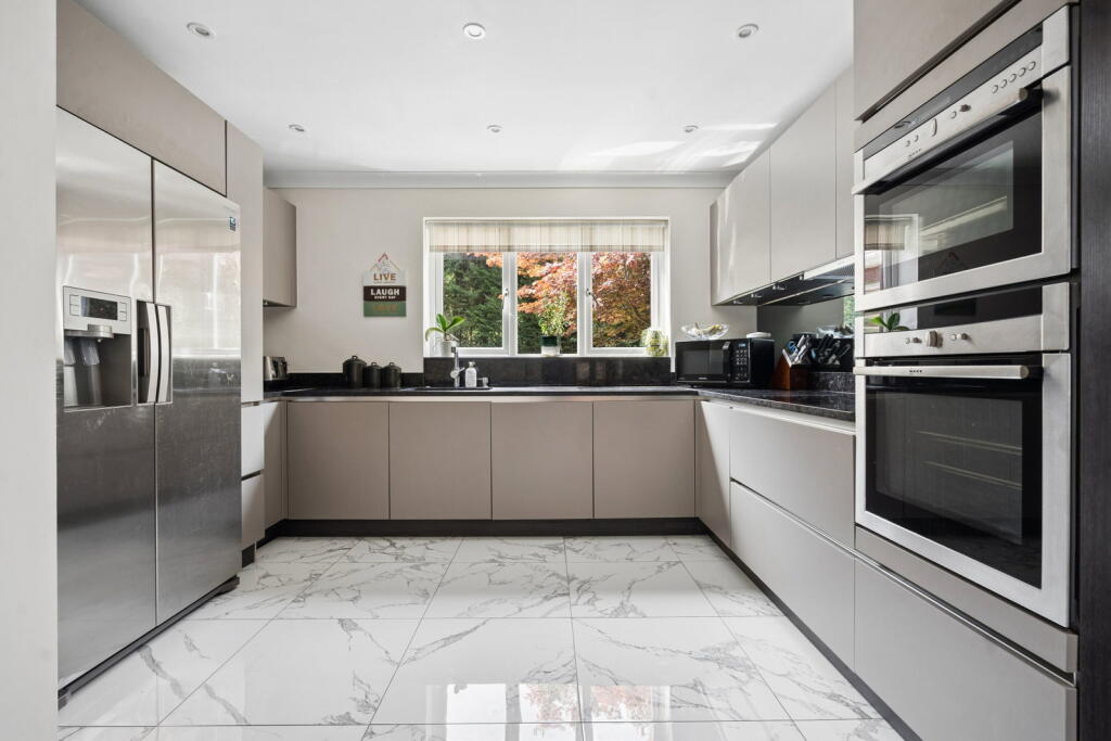 House in Harrow - More