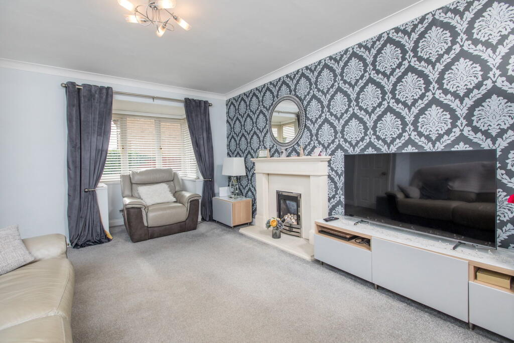 Charnwood Road, Corby, NN17 1YR photo 3