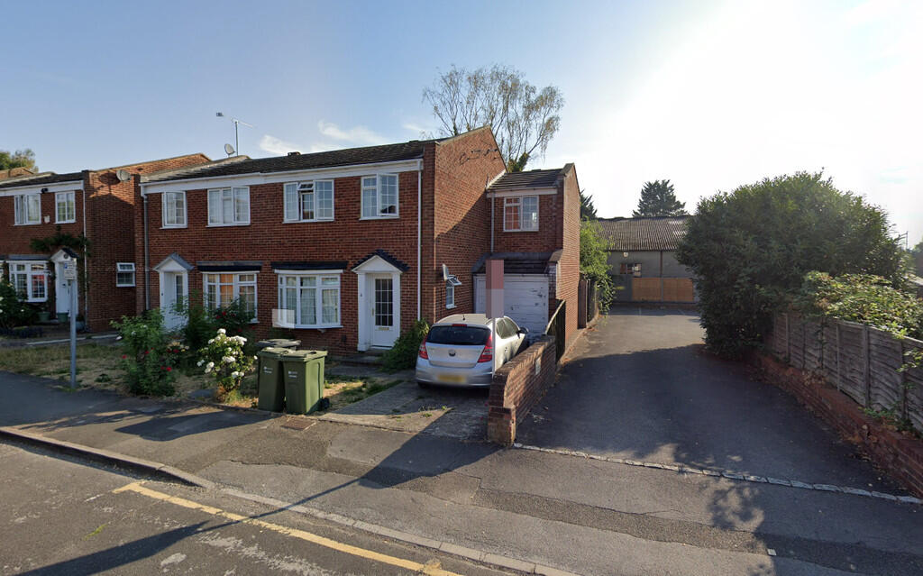 Main image of property: Lynwood, Guildford