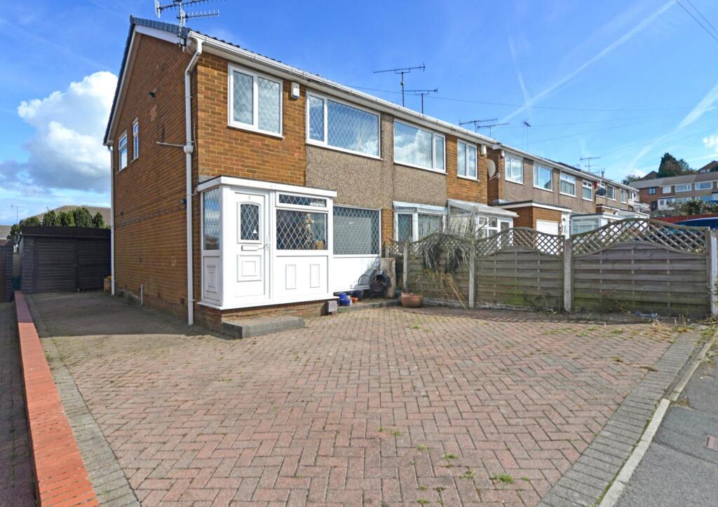 3-bed semi-detached on Ashbourne Way, Cleckheaton, BD19, £200,000