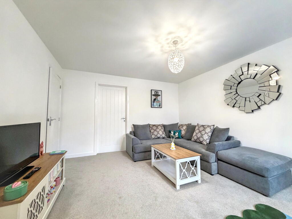 Longthorpe Drive, Hemlington - View 3
