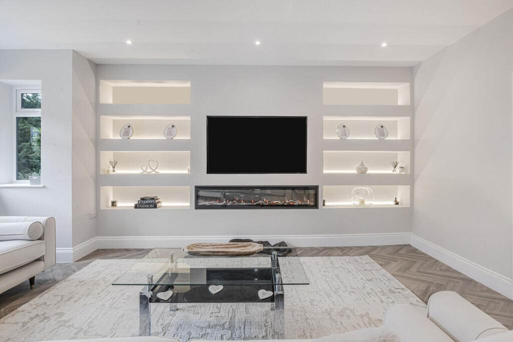 House in Croydon - View 5