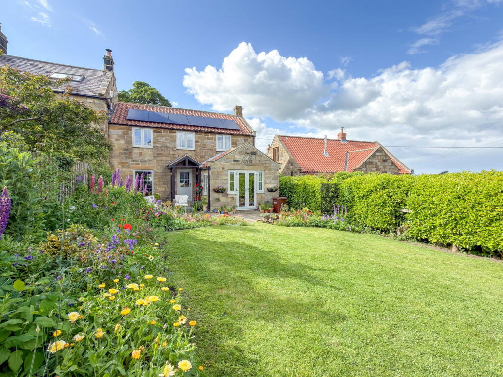 Main image of property: Green View Cottage, Glaisdale