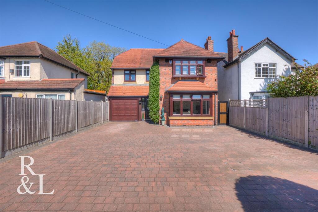 Main image of property: Glen View, Hints Road, Mile Oak, Tamworth