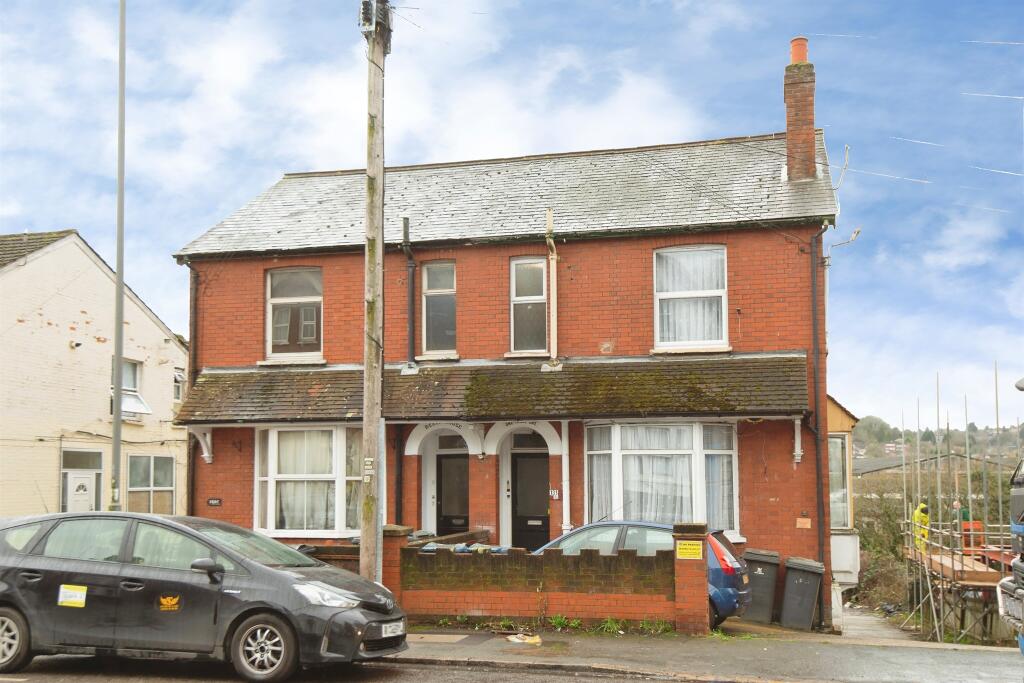 Main image of property: West Wycombe Road, High Wycombe