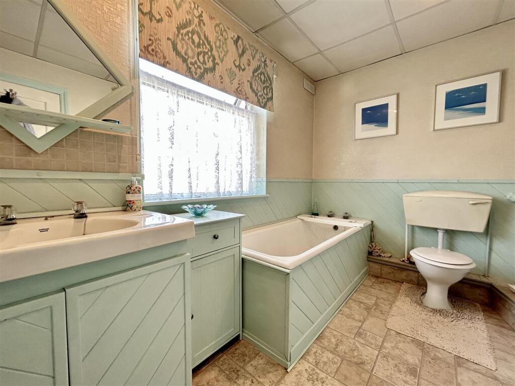 Additional image 19 of St. Kenelms Avenue, Halesowen