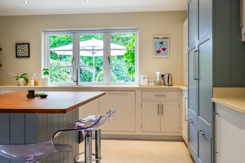 Main image of property: Chingford, London, E4