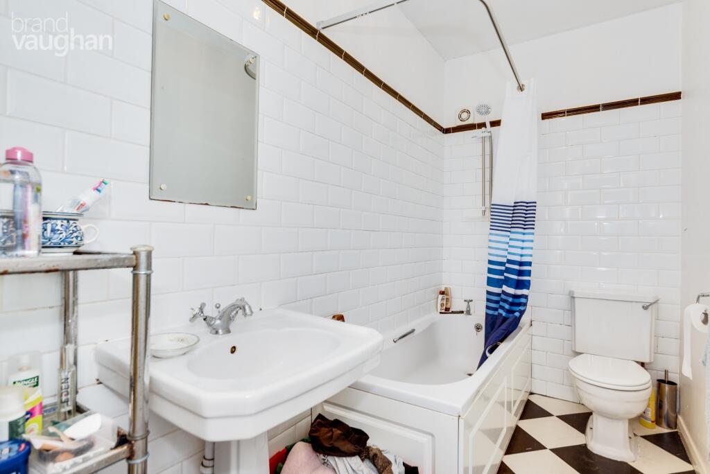 Apartment in Brighton, Round Hill - View 5