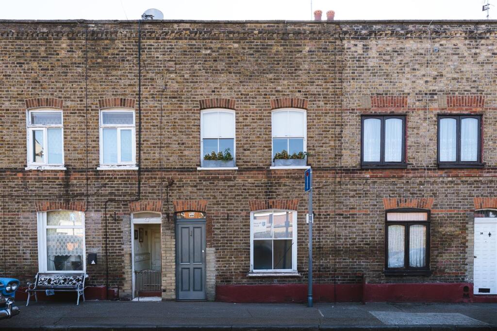House in London - View 3