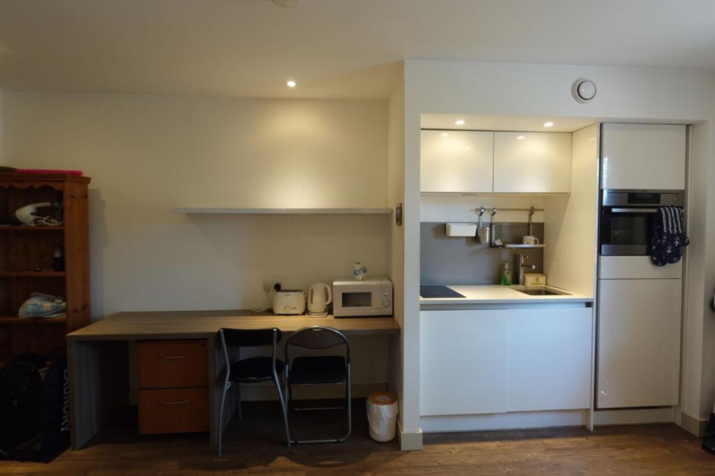 81 Humberstone Road, Cambridge, CB4 – pohled 3