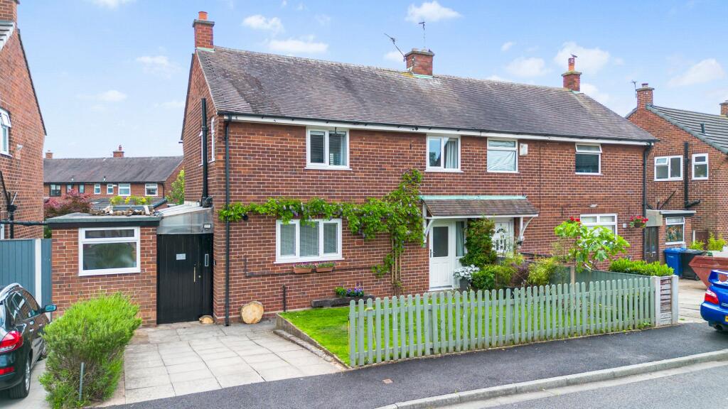 Main image of property: Ilex Avenue, Winwick, WA2