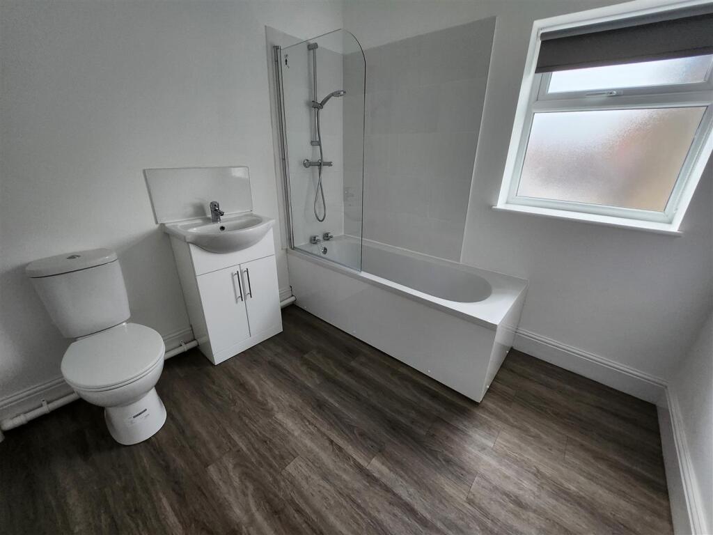 House in Barnsley, Kingstone - View 4