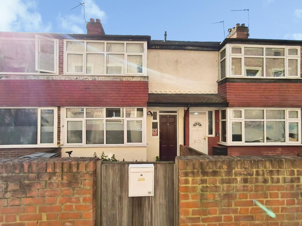Main image of property: Oaklea Passage, Kingston, KT1
