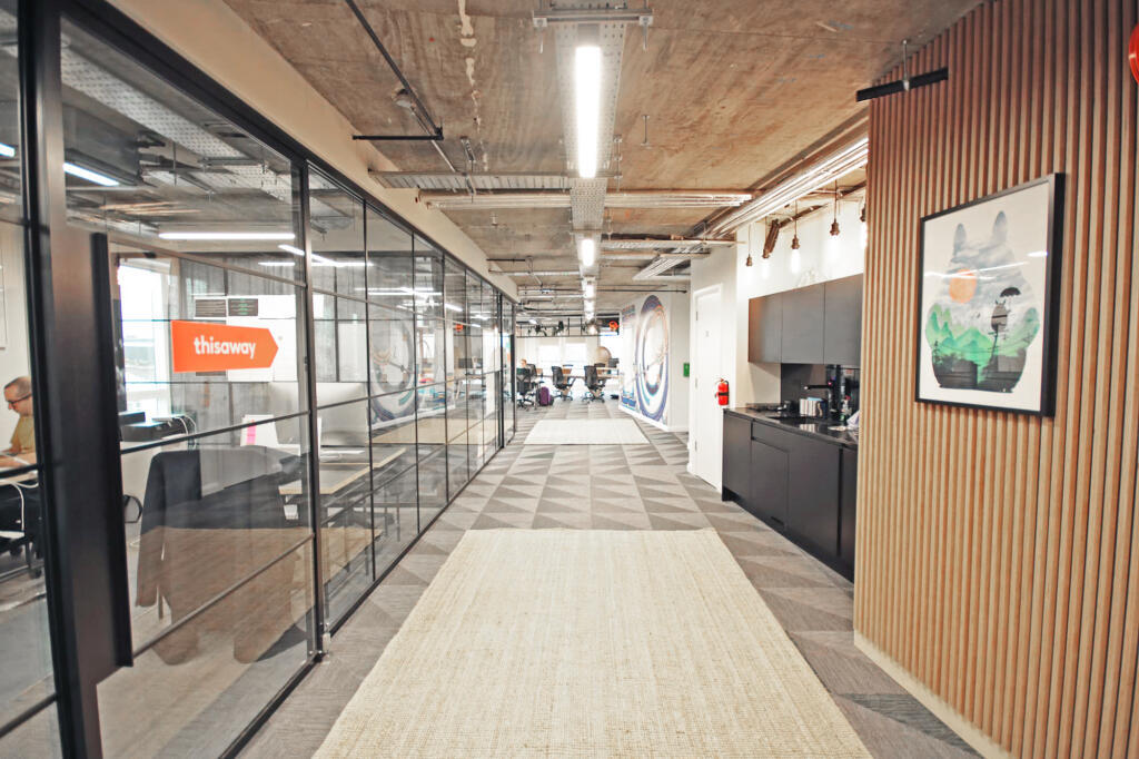 2nd Floor Corridor