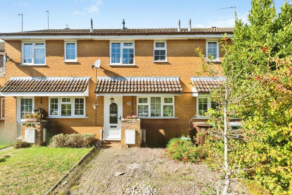 Main image of property: Krohn Close, Buckingham, Buckinghamshire, MK18