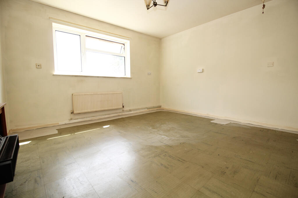 Apartment in Street, Somerset - View 3