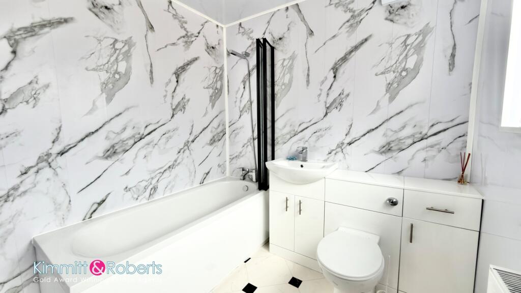 House in Sunderland, Hetton - More
