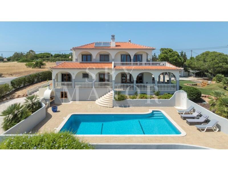 Main image of property: Algarve, Lagoa