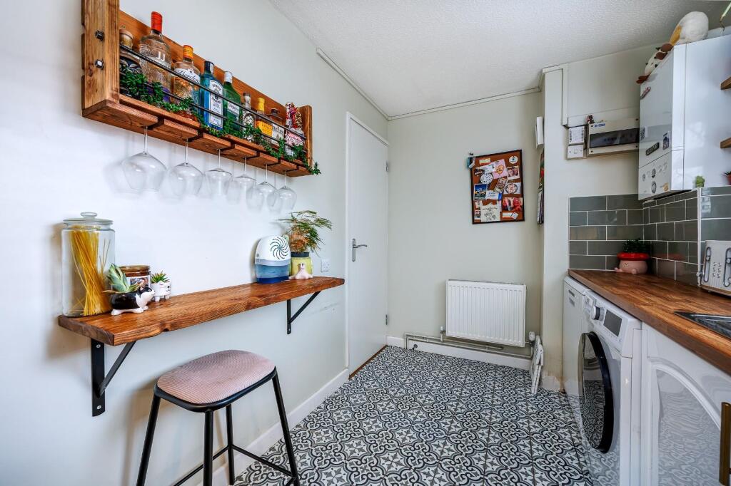 Apartment in West Suffolk, Haverhill - More
