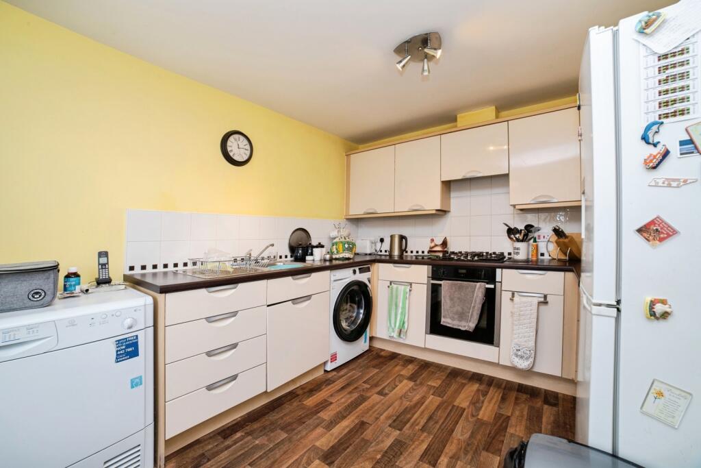 House in Nottingham - View 5