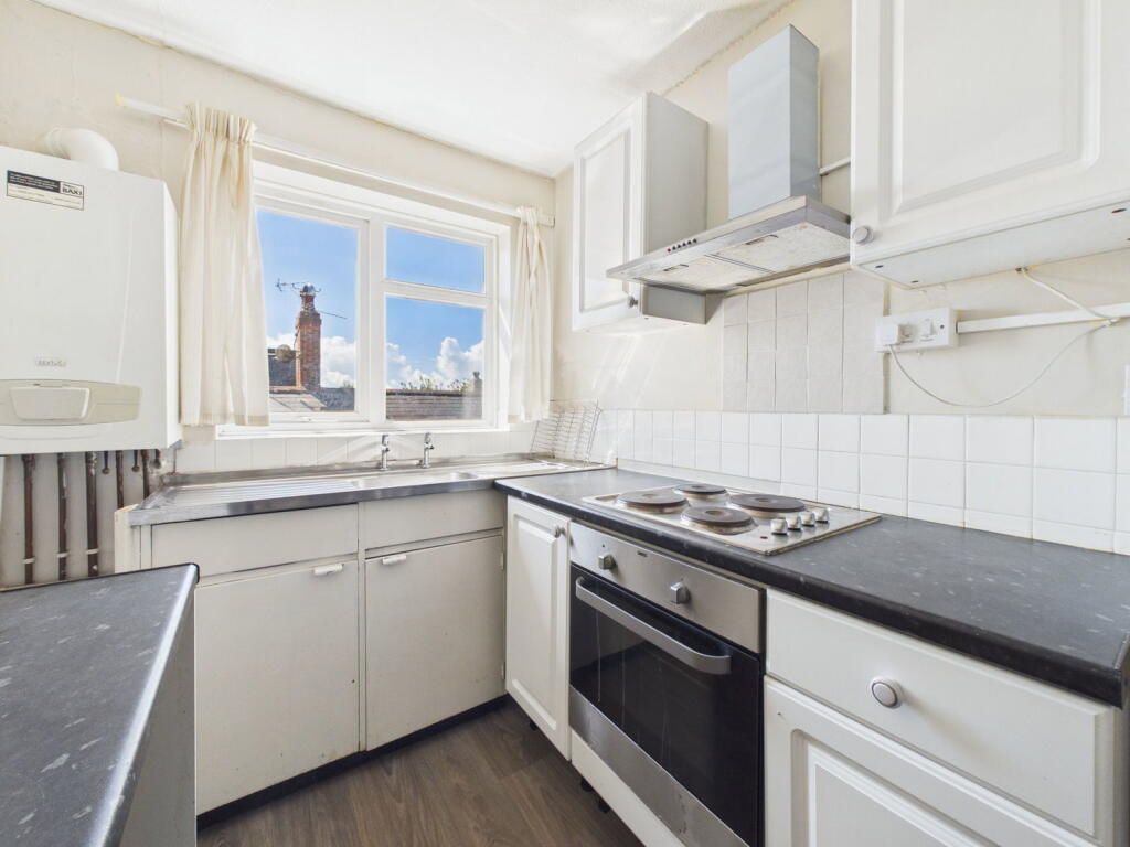 Apartment in Brighton - More
