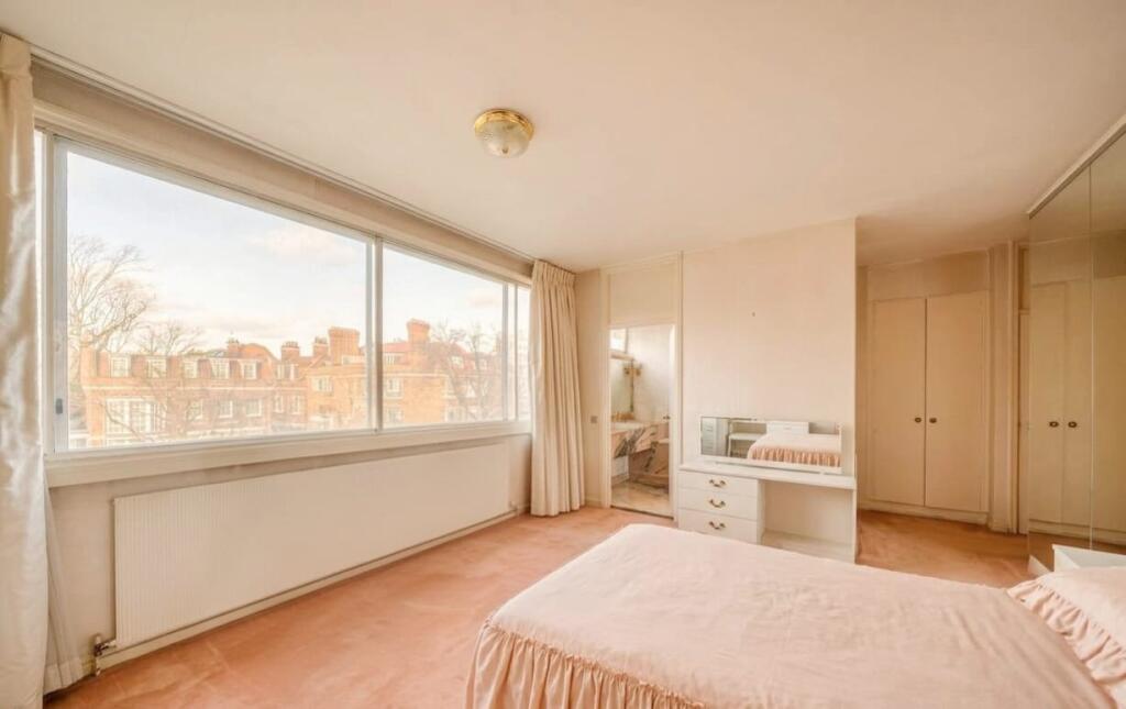 Apartment in London - View 5