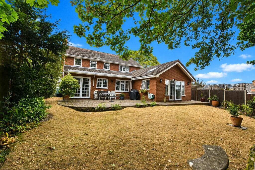 House in Rushmoor, Hampshire - View 5