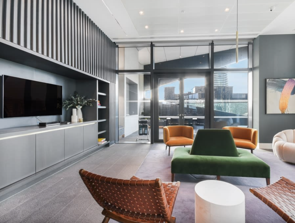 Apartment in London - View 5