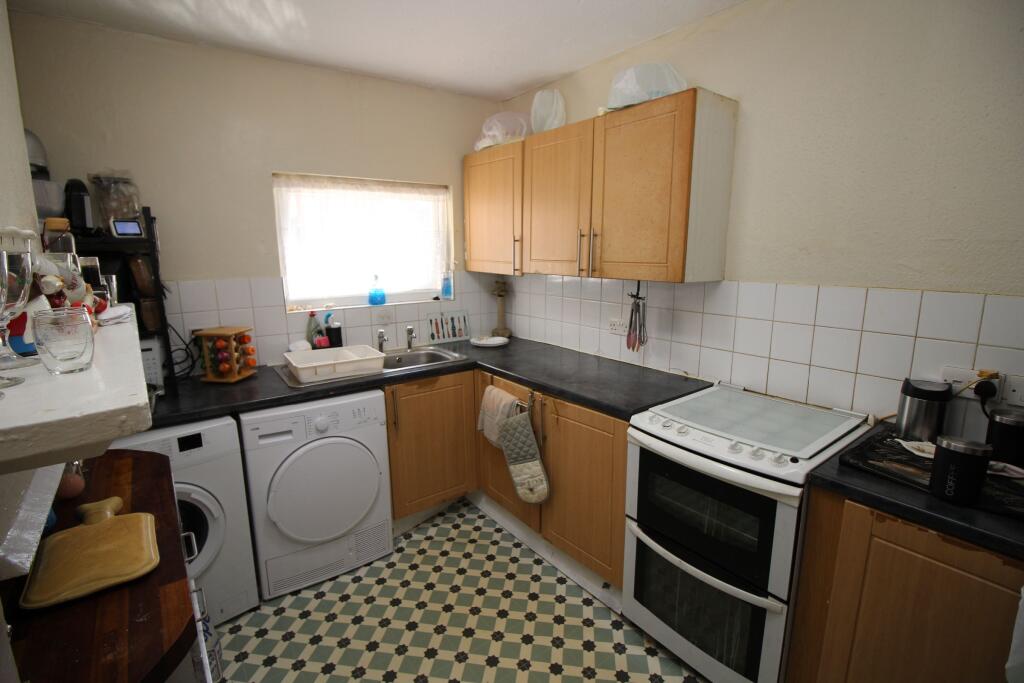 Dudley Road, Clacton-on-Sea photo 3