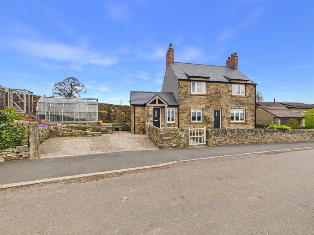 Main image of property: Newgate, Barlow