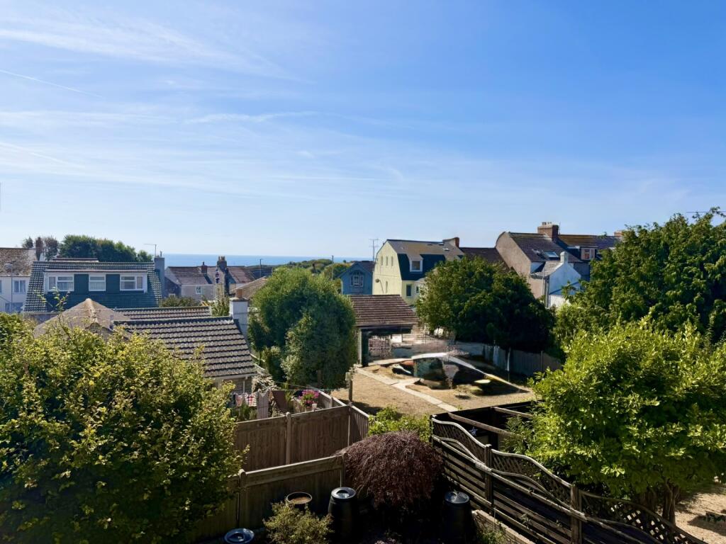 House in Dorchester - View 5