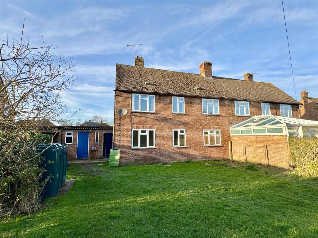 Main image of property: Lloyds Green, Wittersham TN30 7NX