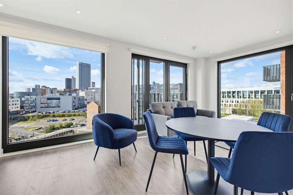 Main image of property: Cardigan Wharf, Glasswater Locks,B4