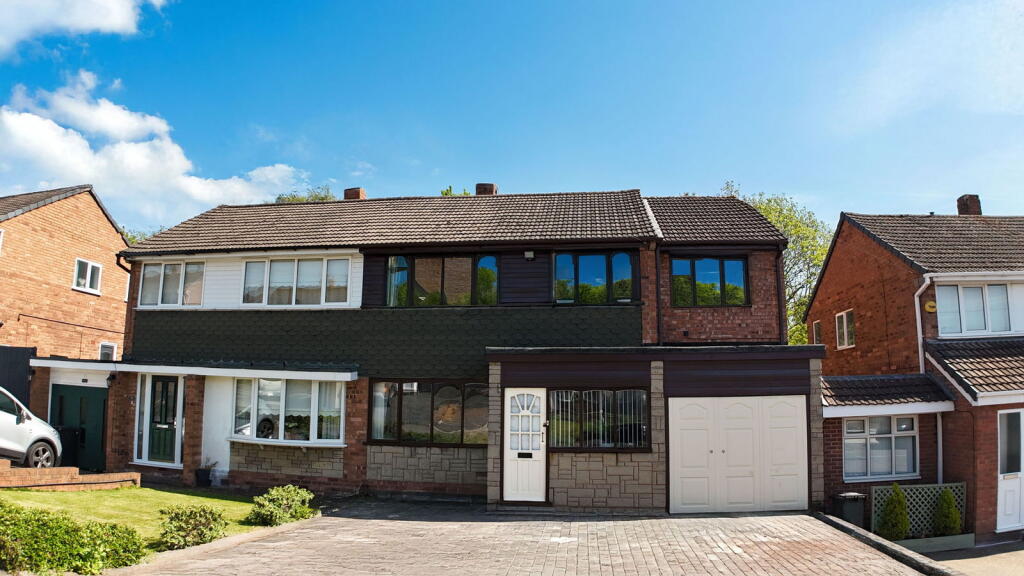 Madeley Road, Kingswinford, DY6 8PF photo 2