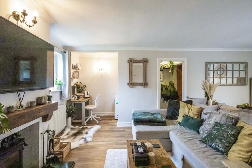 House in Compton, West Berkshire - View 2