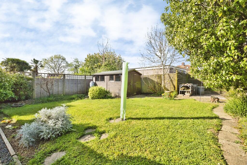 Additional image 19 of Burroughes Avenue, Yeovil